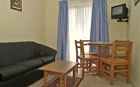 Canifor Court Apartments